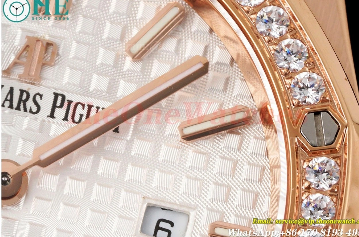 Oak Royal Swiss Ladies RG white 8F 33mm Dial Quartz  RG 0509